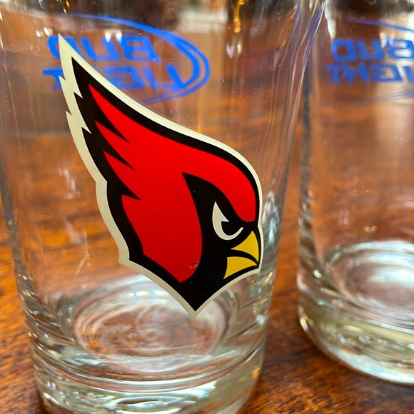 Set of 2 Different Bud Light Arizona Cardinals Pint Glasses - Picture 2 of 8